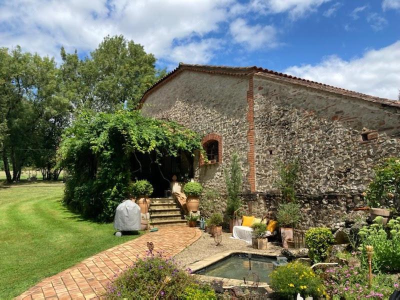 Le Domaine De Dolly Guest house *